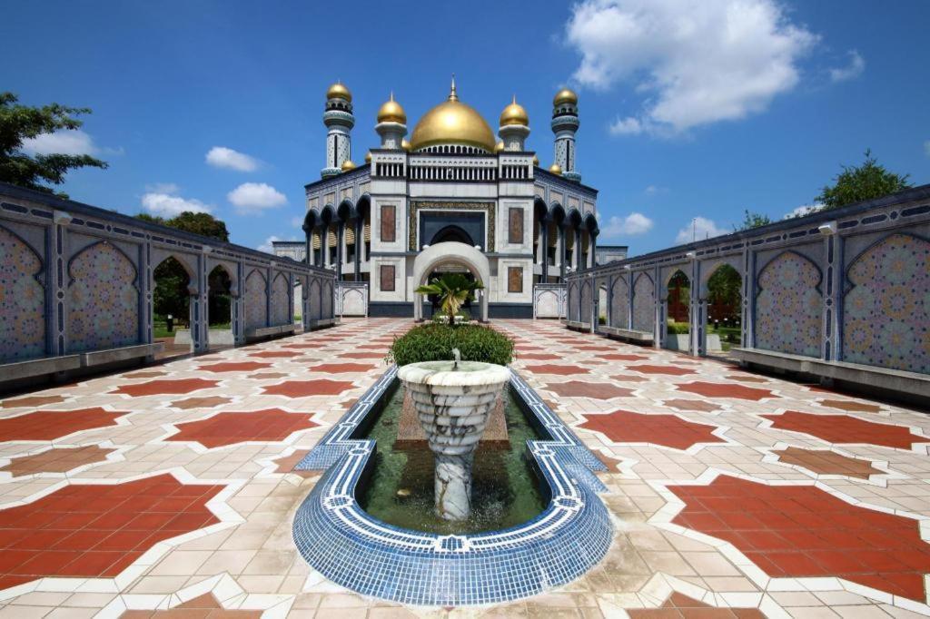 Traders Inn Bandar Seri Begawan Exterior foto